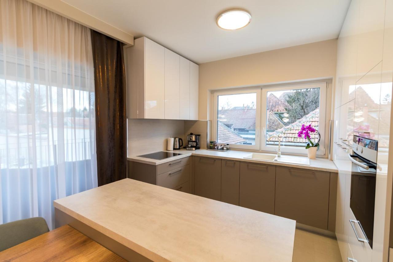 Thermal Lux Weninger Apartman Kiskunhalas Exterior photo